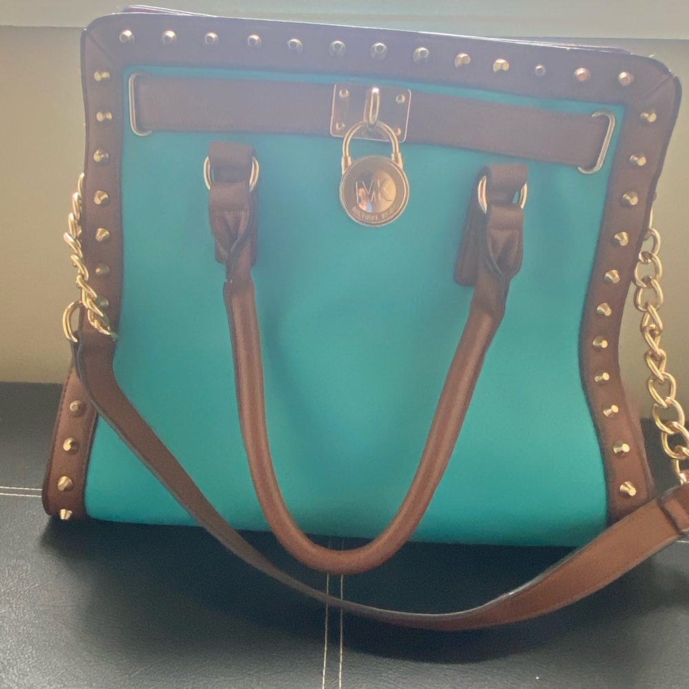 Turquoise studded handbag💕